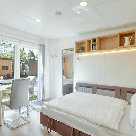 Tiny Haus 78 Am Brombachsee Dom wakacyjny *